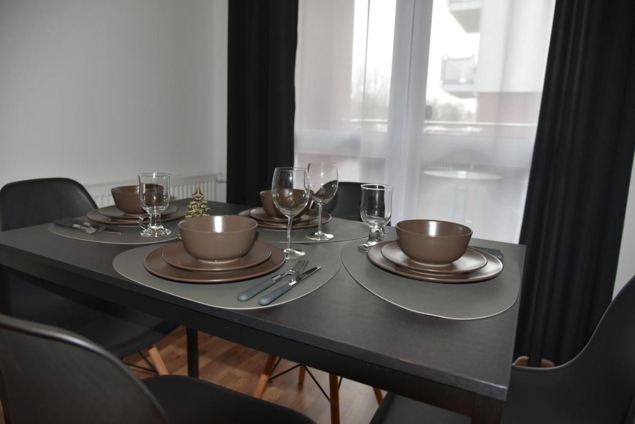 Apartament Jantar Z Ogrodem Kolobrzeg Exterior photo