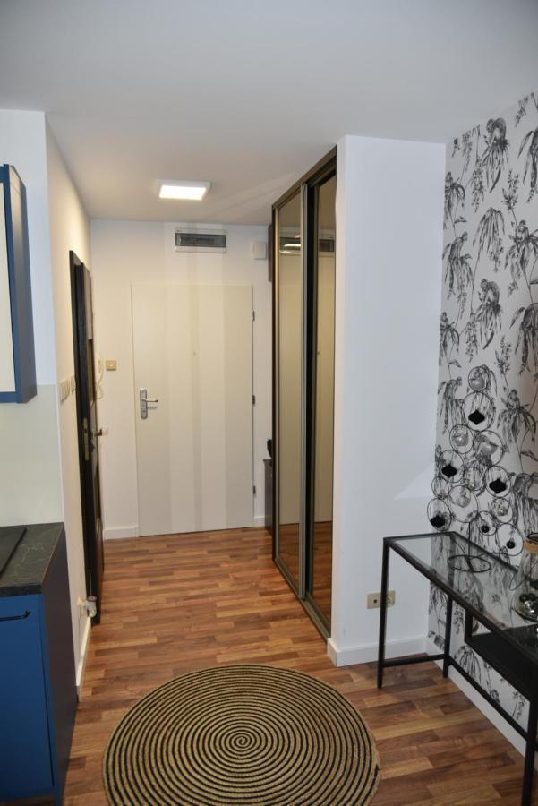 Apartament Jantar Z Ogrodem Kolobrzeg Exterior photo