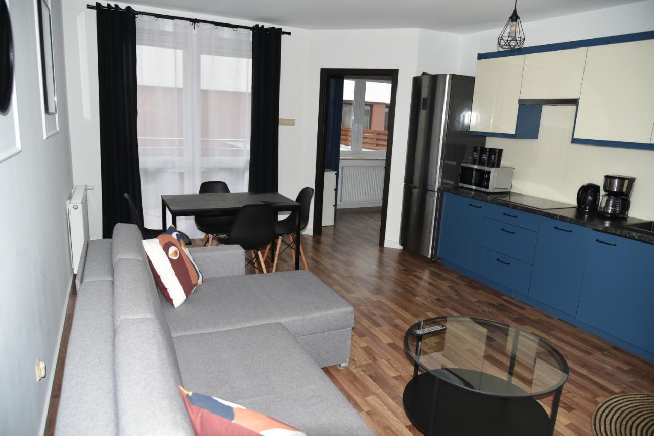Apartament Jantar Z Ogrodem Kolobrzeg Exterior photo