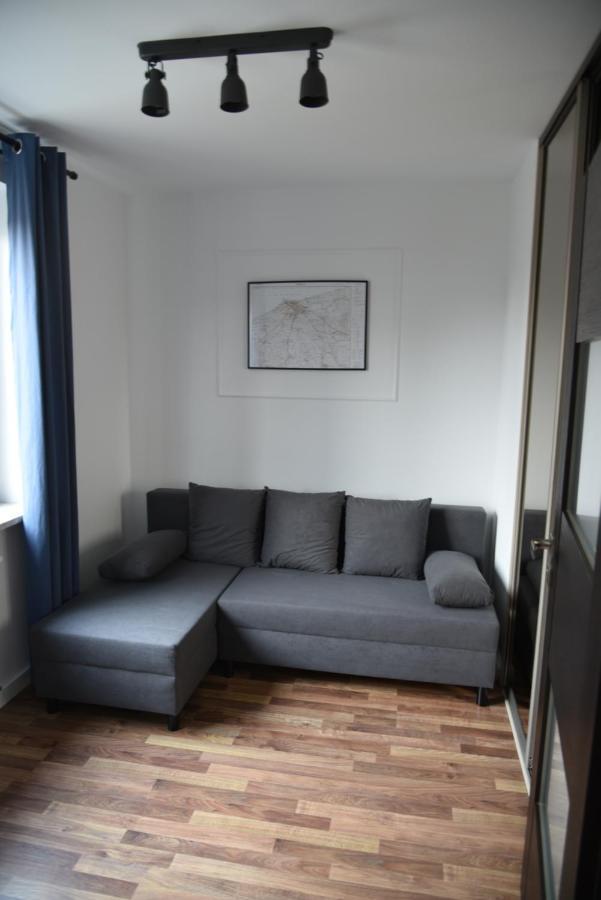 Apartament Jantar Z Ogrodem Kolobrzeg Exterior photo