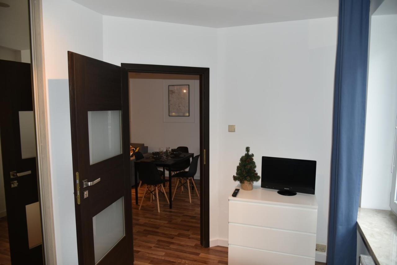 Apartament Jantar Z Ogrodem Kolobrzeg Exterior photo